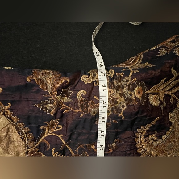 Damsel in a Dress Vixen hooded Corset. Size 38-39 inches in iridescent paisley. - Picture 5 of 6